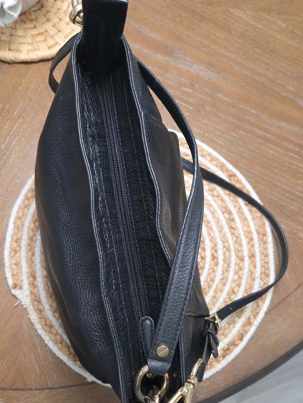 Michael Kors Hallie Large Convertible Shoulder Hobo Bag In Black Pebbled Leather